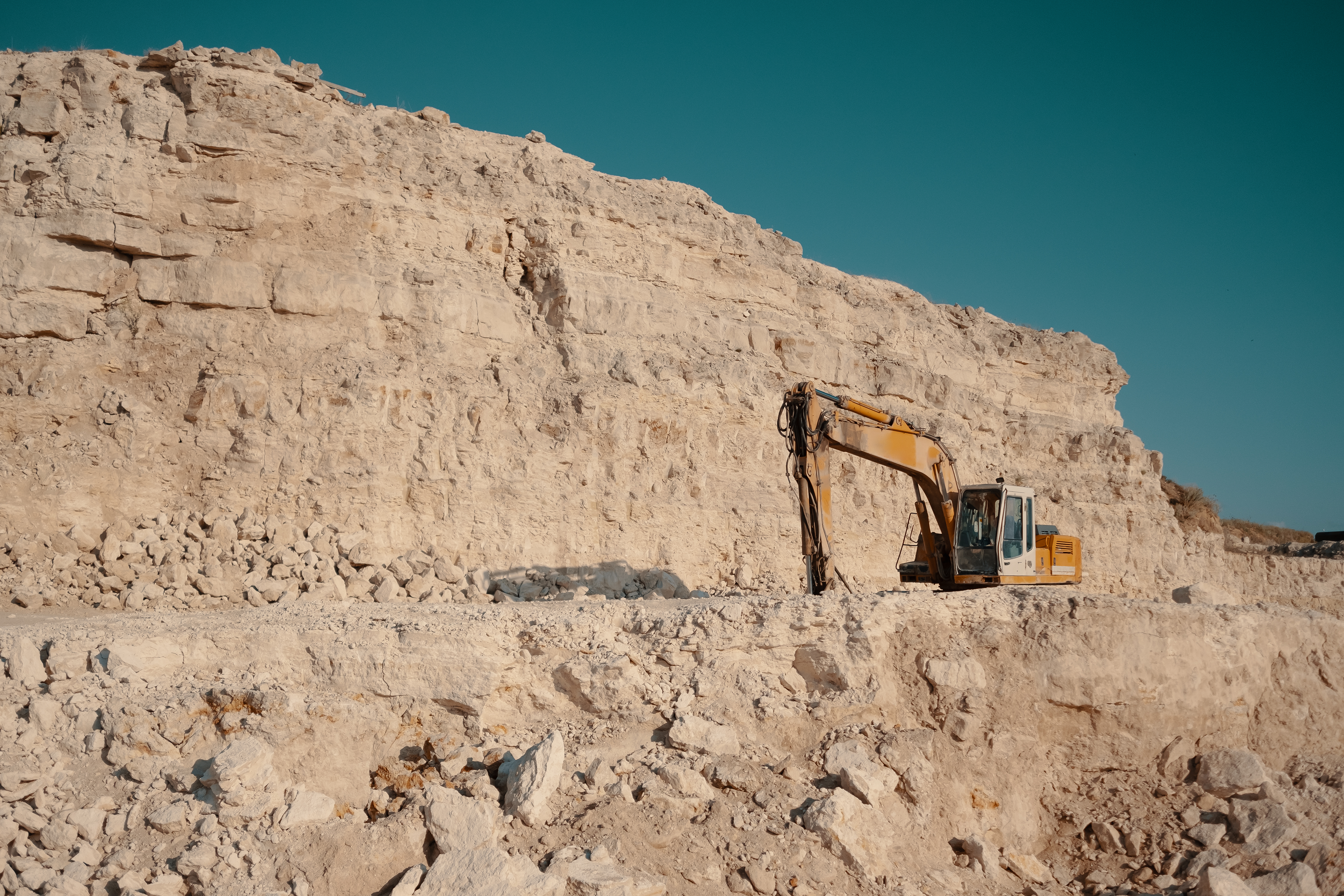 Mining investment incentives
